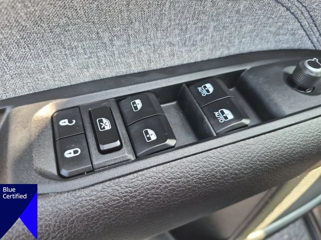 Used 2023 Gray Jeep Latitude image 13