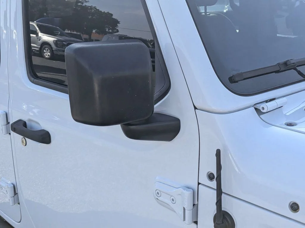 Used 2020 White Jeep Unlimited Sport image 10
