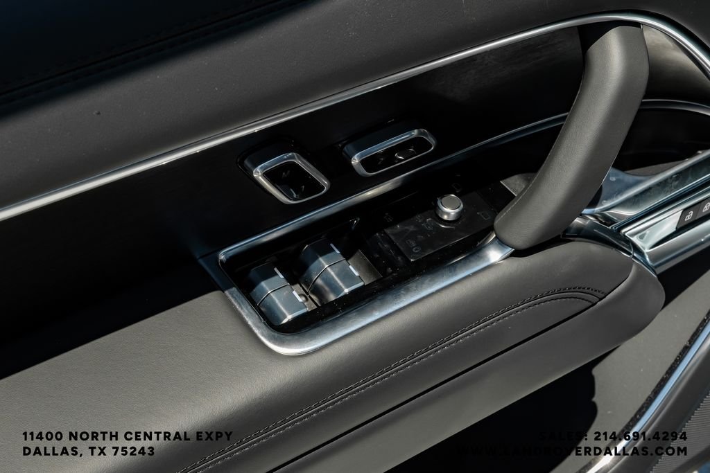 New 2026 Charente Grey Prem Met Land Rover SE image 44