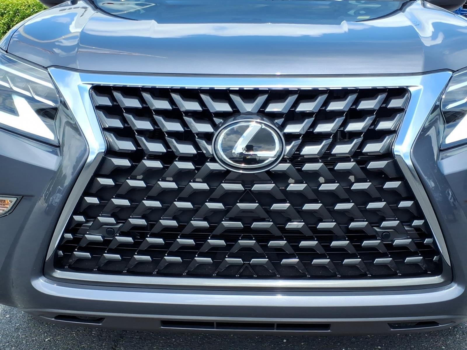 Used 2023 Nebula Gray Pearl Lexus GX 460 Premium image 15
