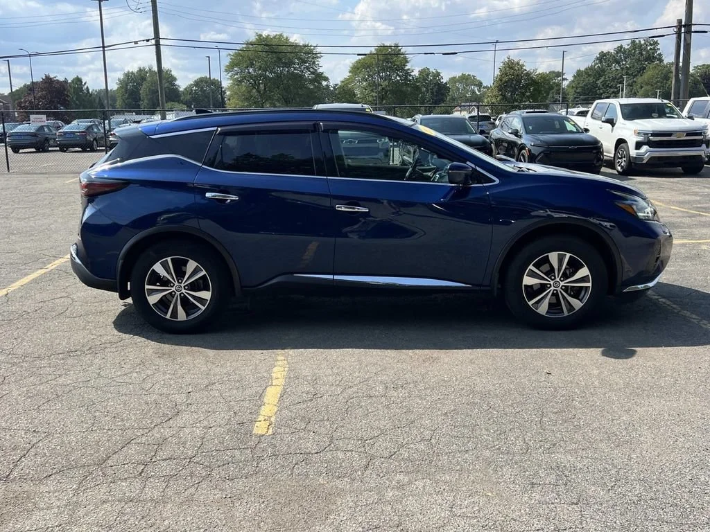 Used 2022 Blue Nissan SV Intelligent AWD image 5