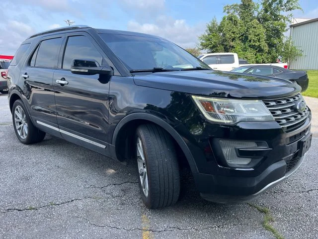Used 2017 Black Ford Limited image 7