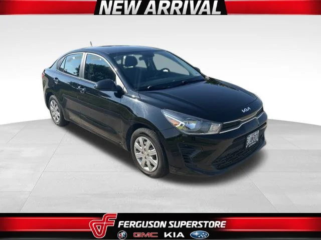 Used 2022 Black Kia S image 1