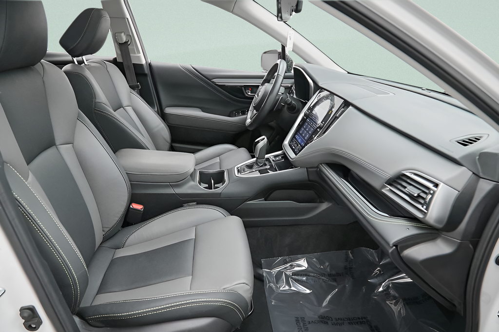 Used 2023 Crystal White Pearl Subaru Onyx Edition image 46