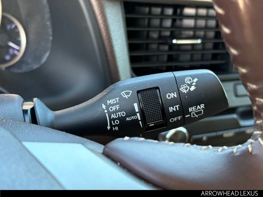 Used 2017 Red Lexus 350 image 17