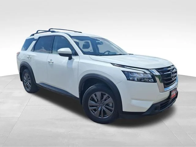 Used 2024 White Nissan SV image 1