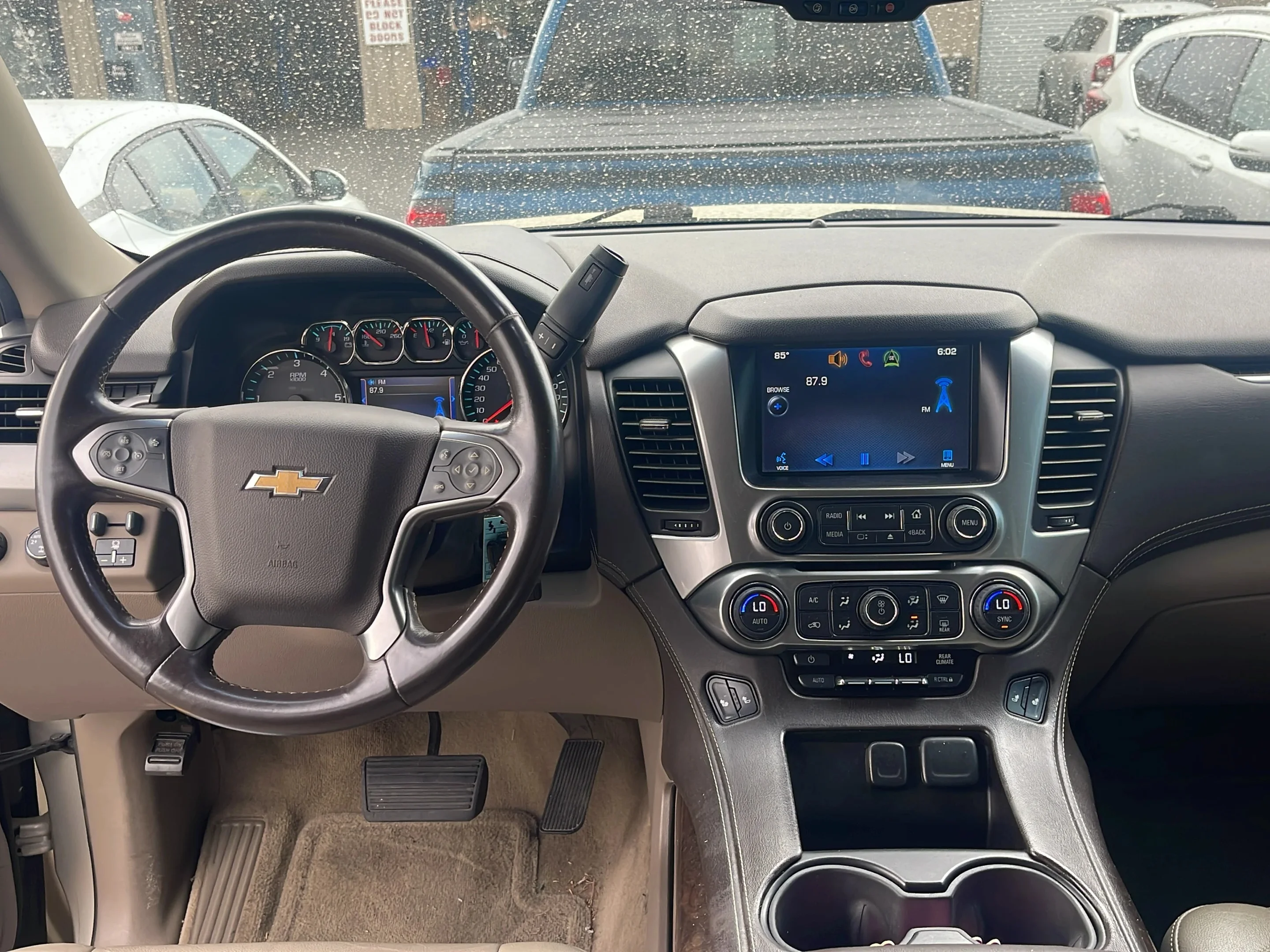 2015 Chevrolet Tahoe LT - Photo 11