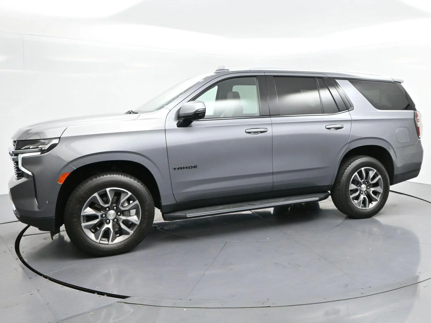 Used 2021 Satin Steel Metallic Chevrolet LT image 3
