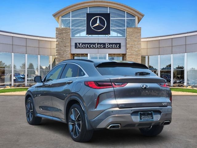 Used 2022 Gray INFINITI ESSENTIAL image 3