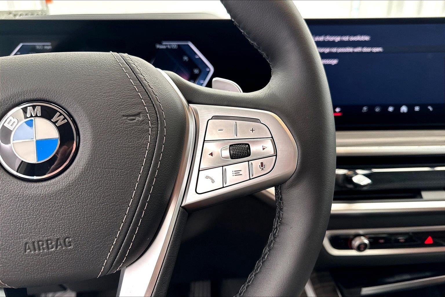 New 2027 Dravit Grey Metallic BMW xDrive40i image 15
