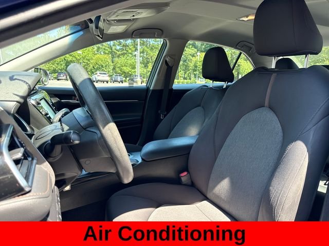 Used 2018 Blue Toyota LE image 14