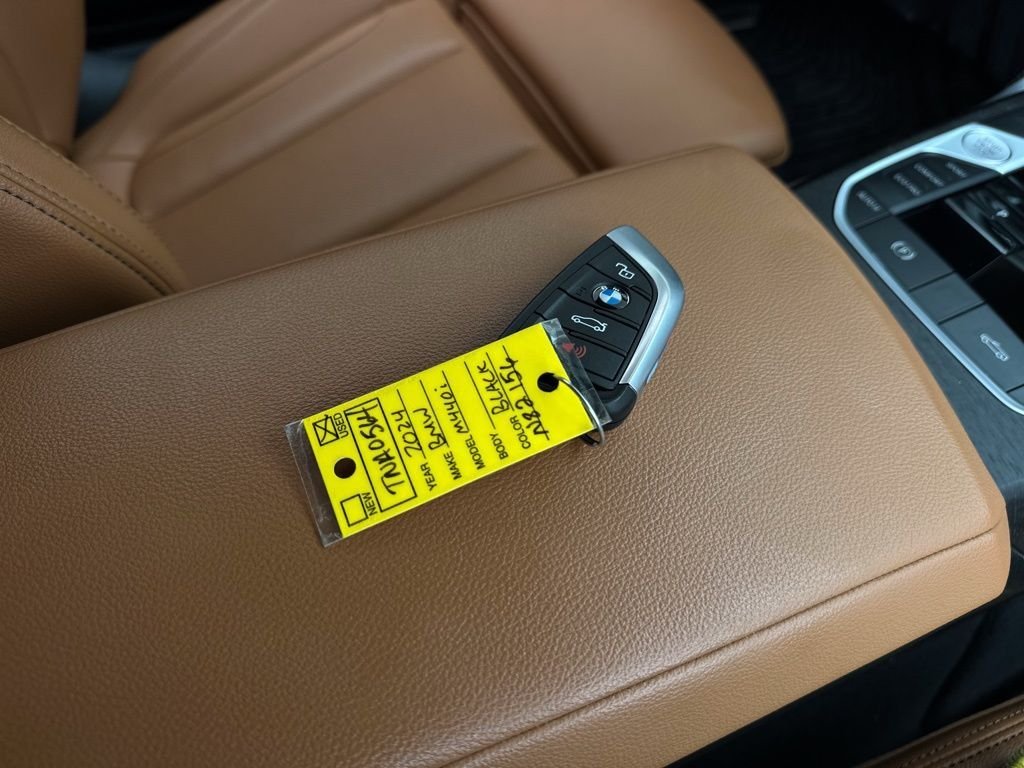 2024 BMW 4 Series M440i - Photo 37