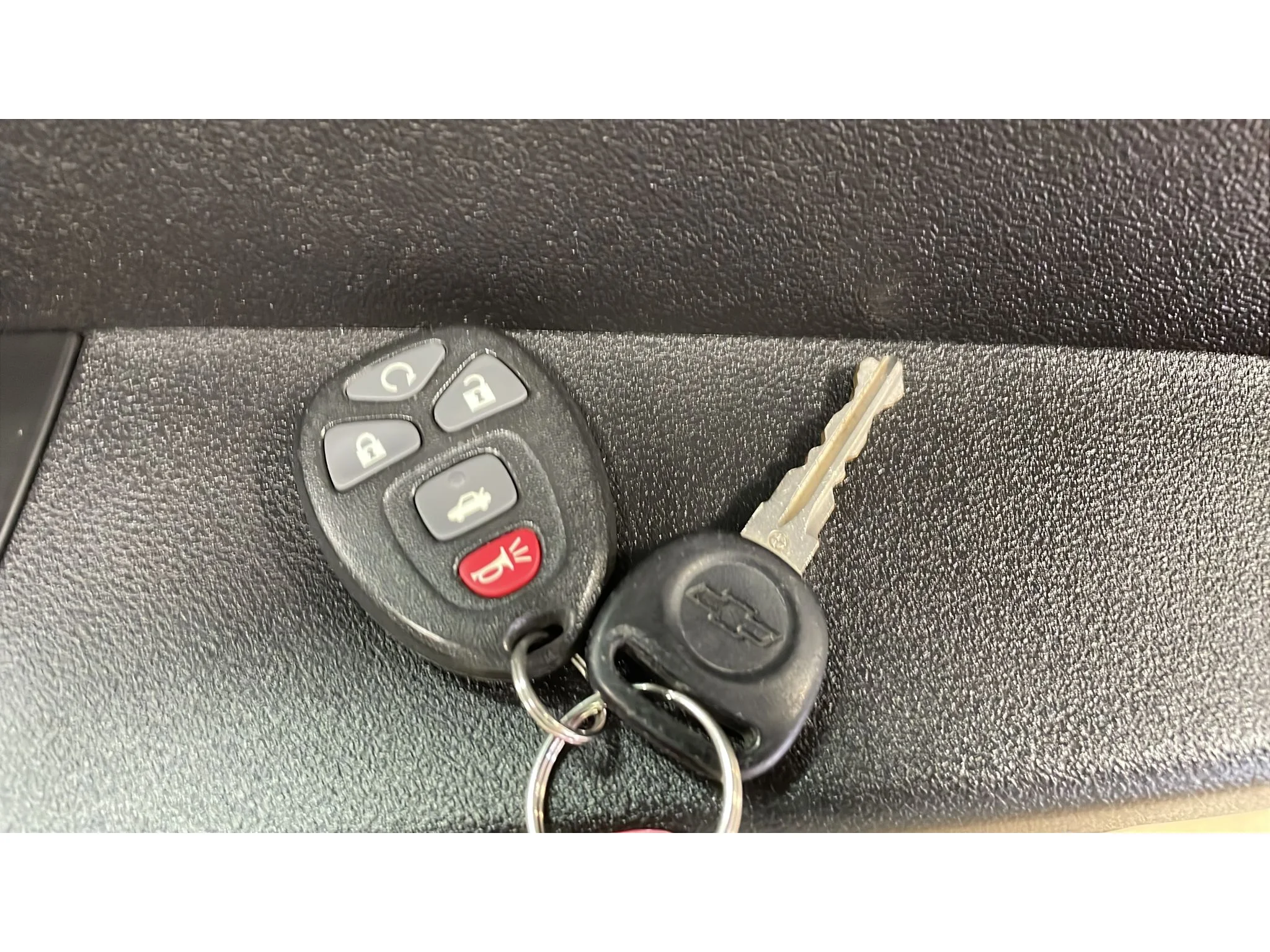 Used 2012 Silver Ice Metallic Chevrolet LT w/1LT image 19