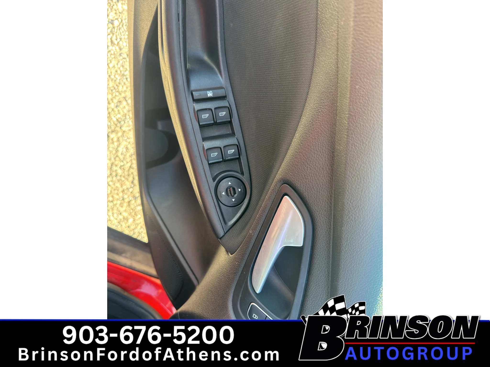 Used 2017 Race Red Ford SE image 21