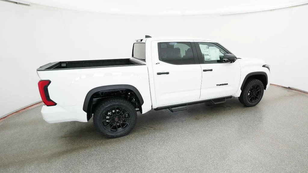 New 2026 Ice Cap Toyota SR5 image 16