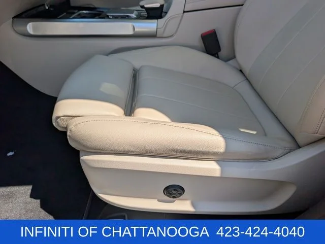 Used 2022 Blue Mercedes-Benz GLB 250 image 20