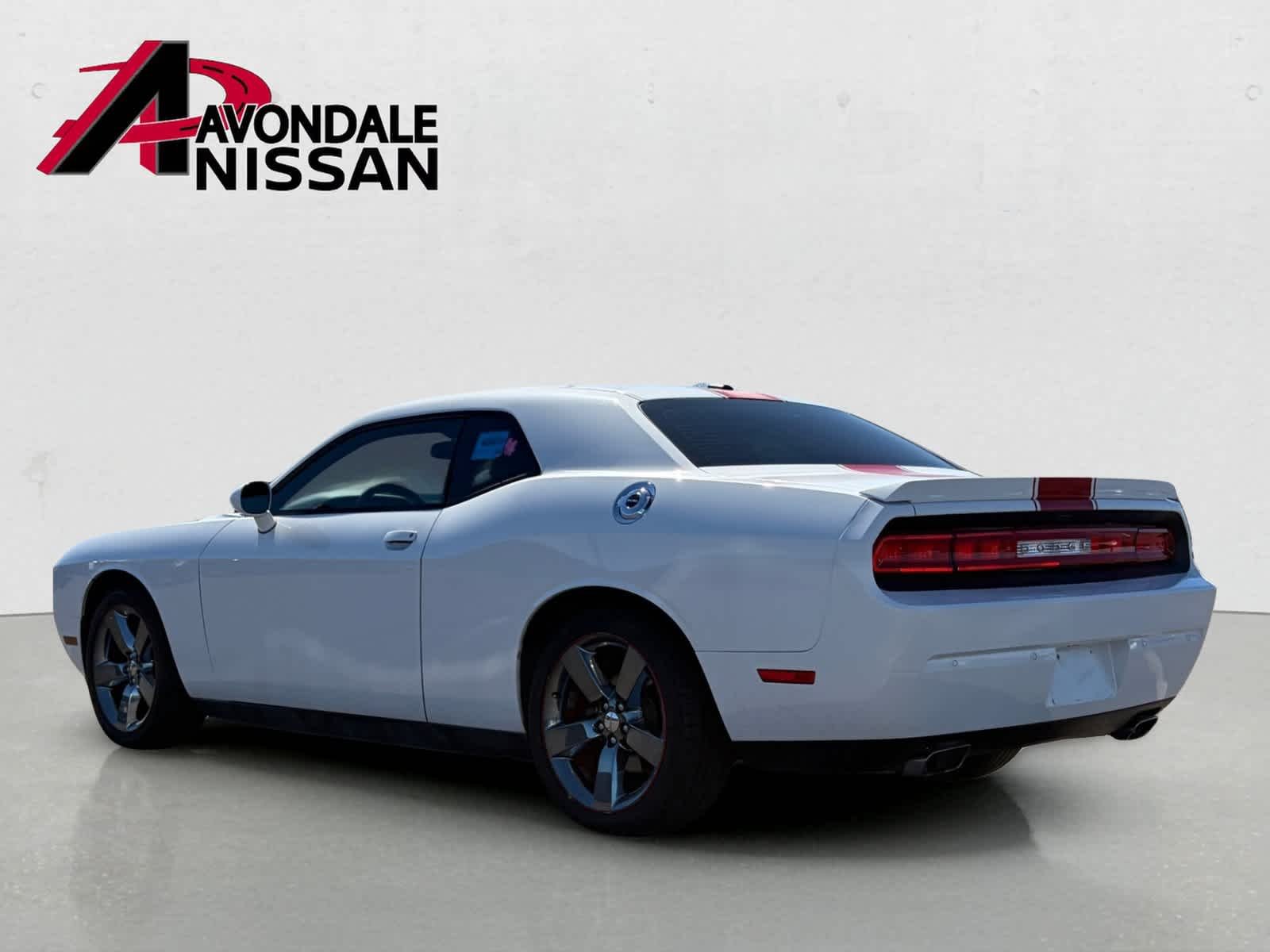 Used 2014 Bright White Clearcoat Dodge Rallye Redline image 2