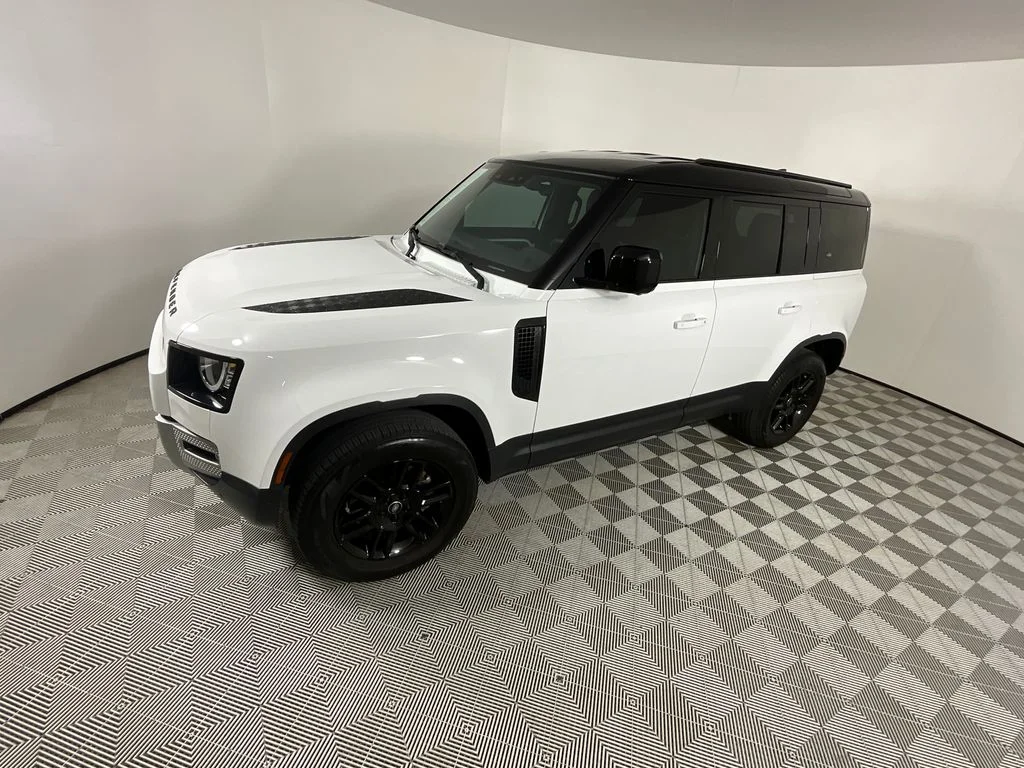 Certified Used 2023 White Land Rover S image 9