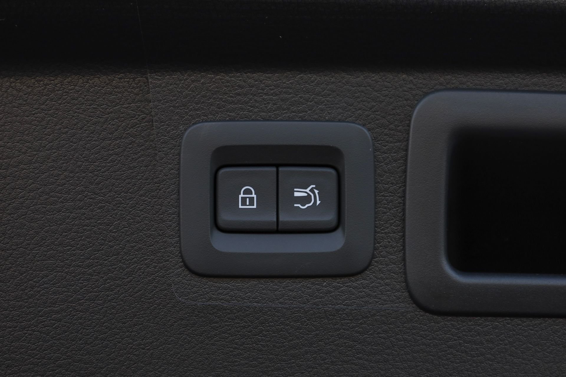 New 2026 Wind Chill Pearl Mazda Preferred AWD image 28