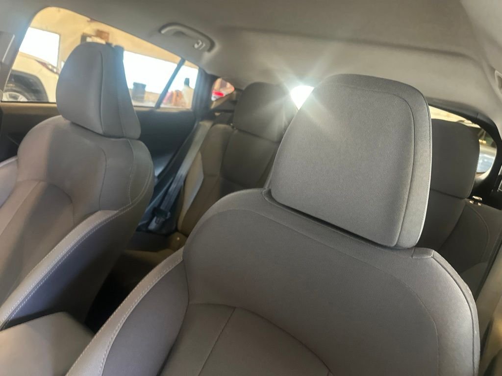 Used 2024 Gray Subaru Base image 11