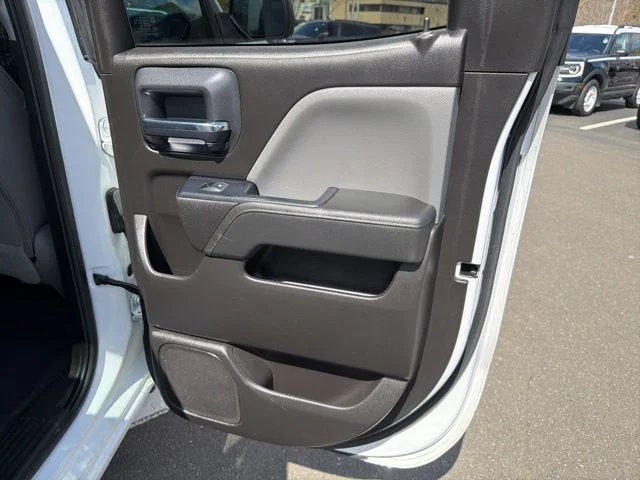 Used 2019 White Chevrolet Silverado Custom image 21