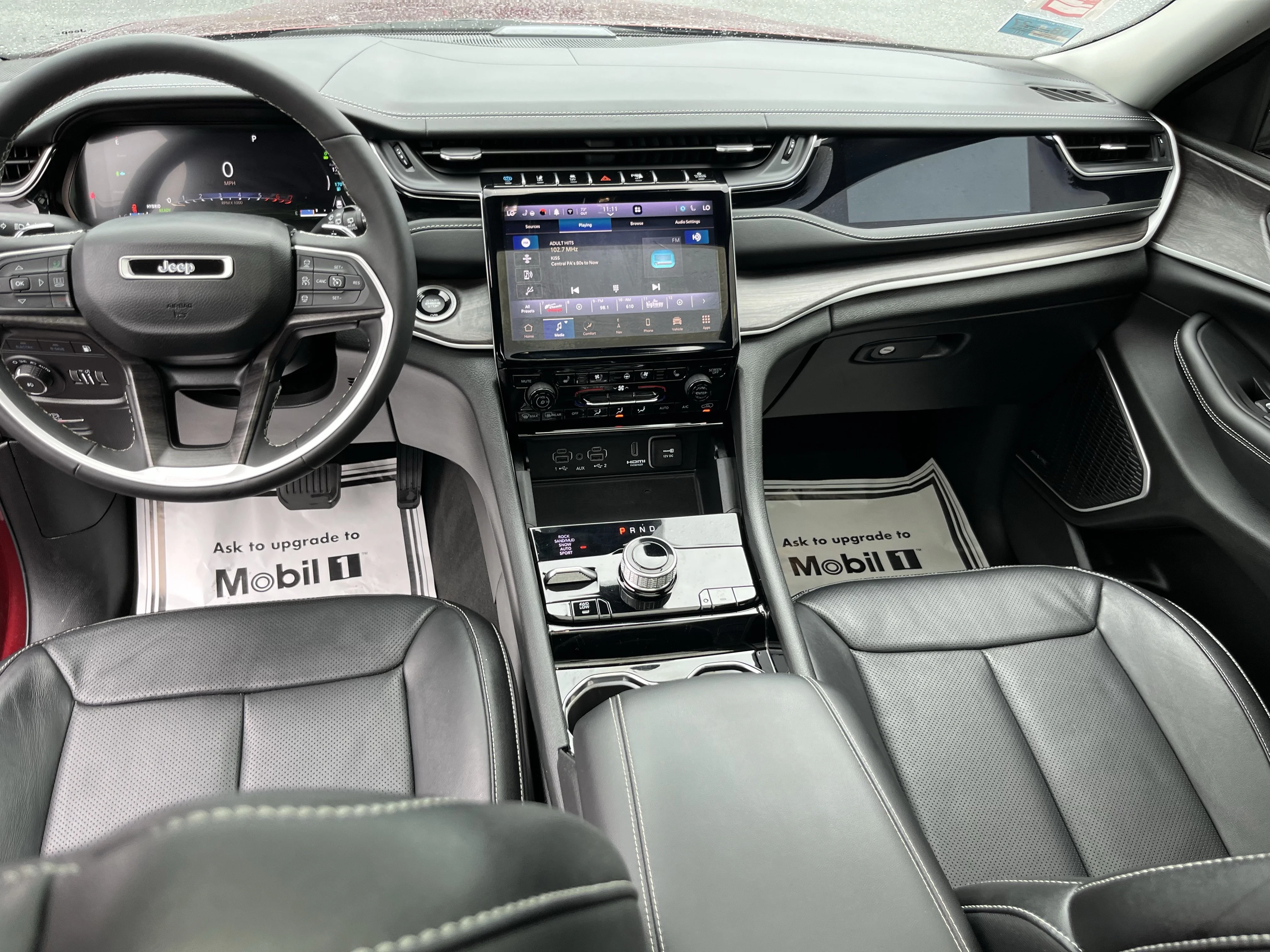 Used 2023 Velvet Jeep 4xe image 21