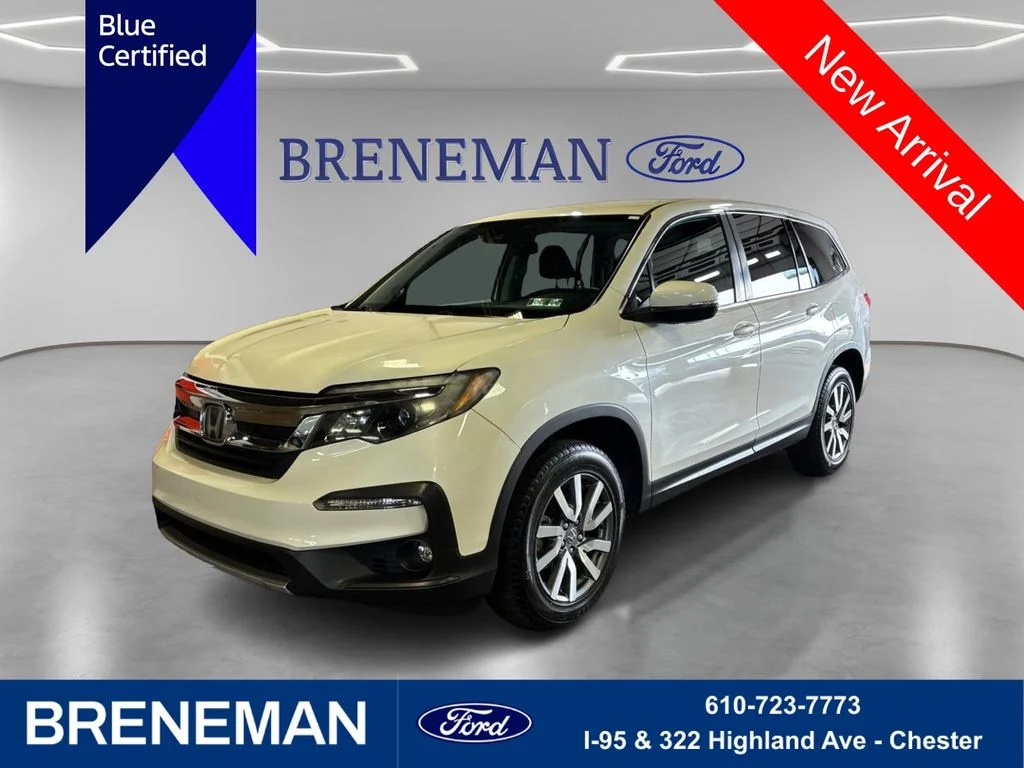 Certified Used 2019 White Diamond Pearl Honda EX image 1