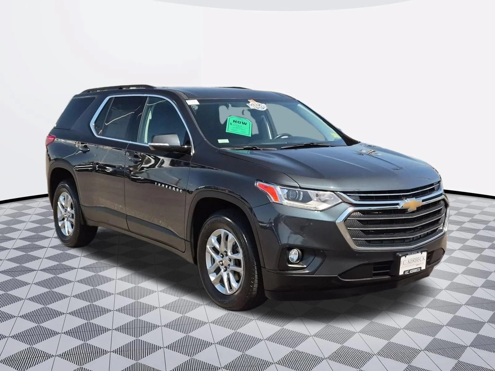 Used 2019 Graphite Metallic Chevrolet LT Cloth image 2