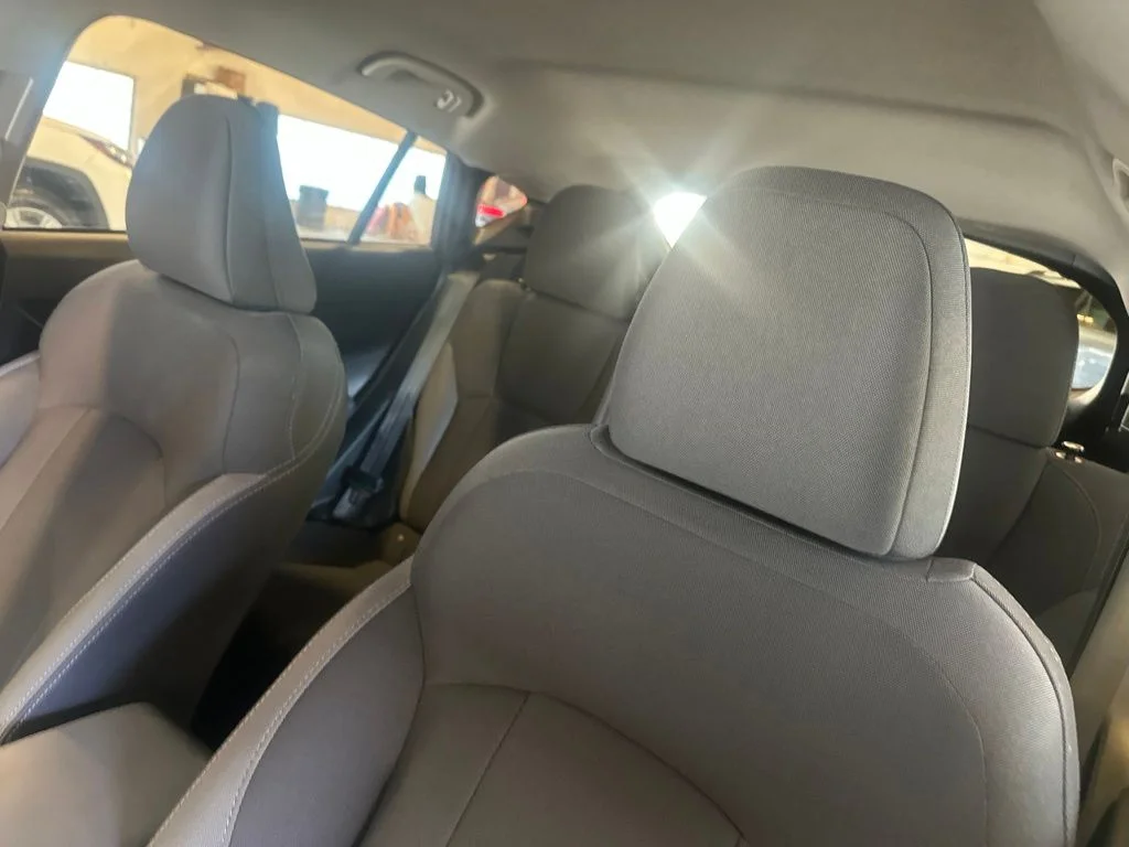 Used 2024 Gray Subaru Base image 11