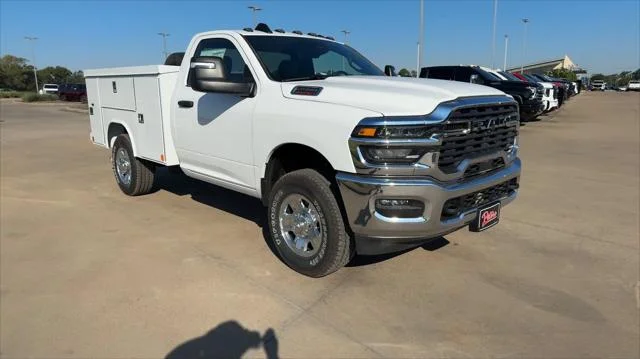 New 2026 Bright White Clear-Coat Exterior Paint RAM Tradesman image 3