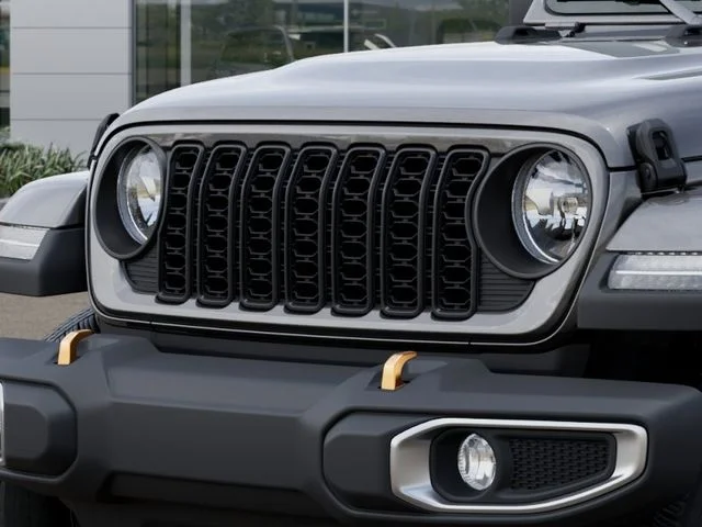 New 2026 Granite Crystal Metallic Clear-Coat Exterior Paint Jeep 85th Anniversary Edition image 11