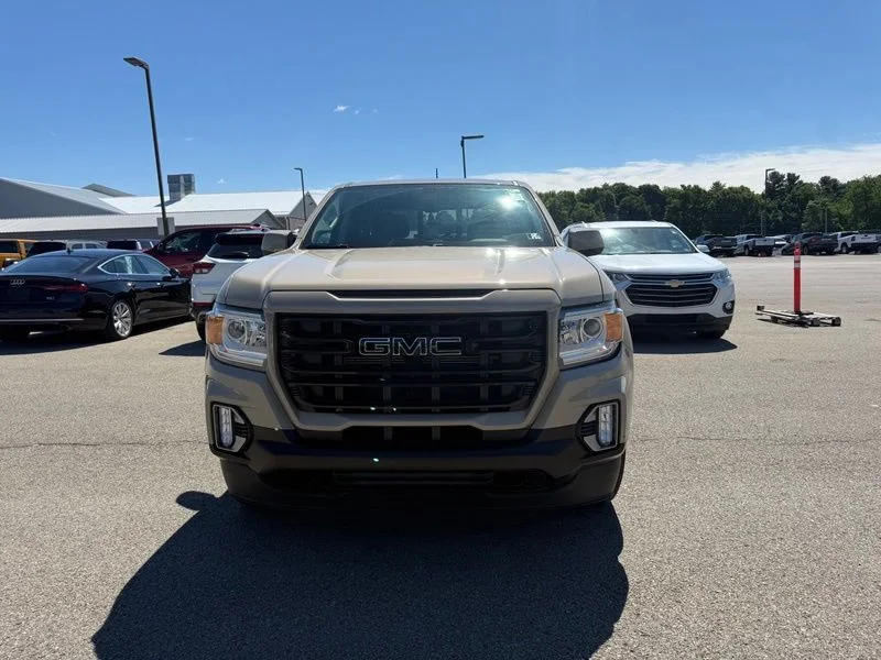 Used 2022 Beige GMC Elevation image 2
