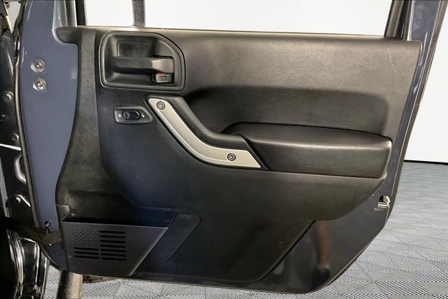 Used 2017 Black Jeep Unlimited Rubicon image 25