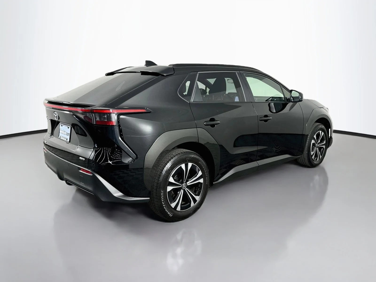 Used 2025 Black Toyota XLE image 7