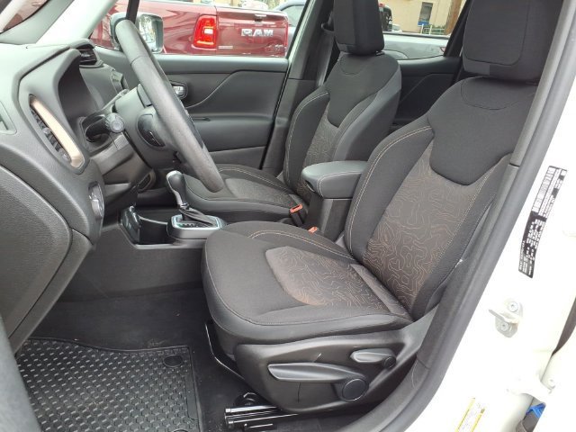 2023 Jeep Renegade Upland - Photo 13