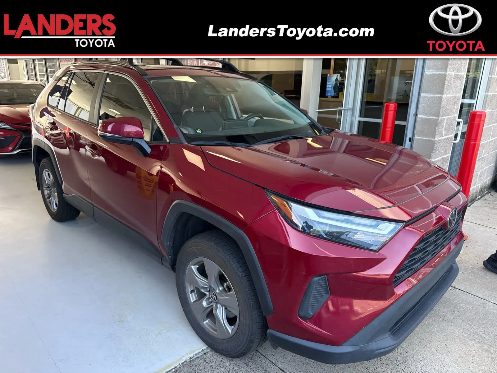 Used 2024 Ruby Flare Pearl Toyota XLE image 1