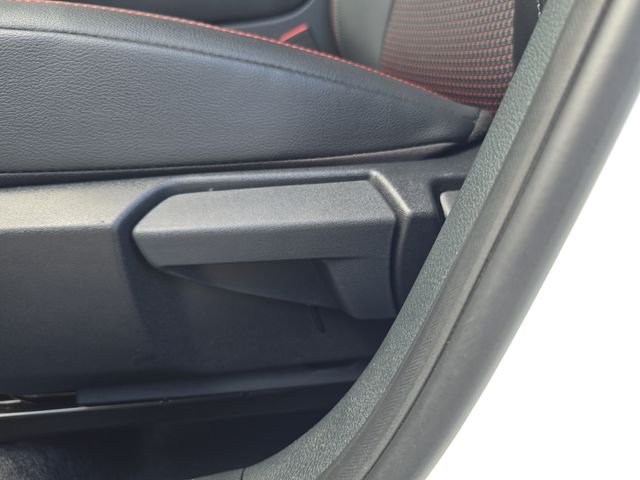 2025 Nissan Kicks SR - Photo 18