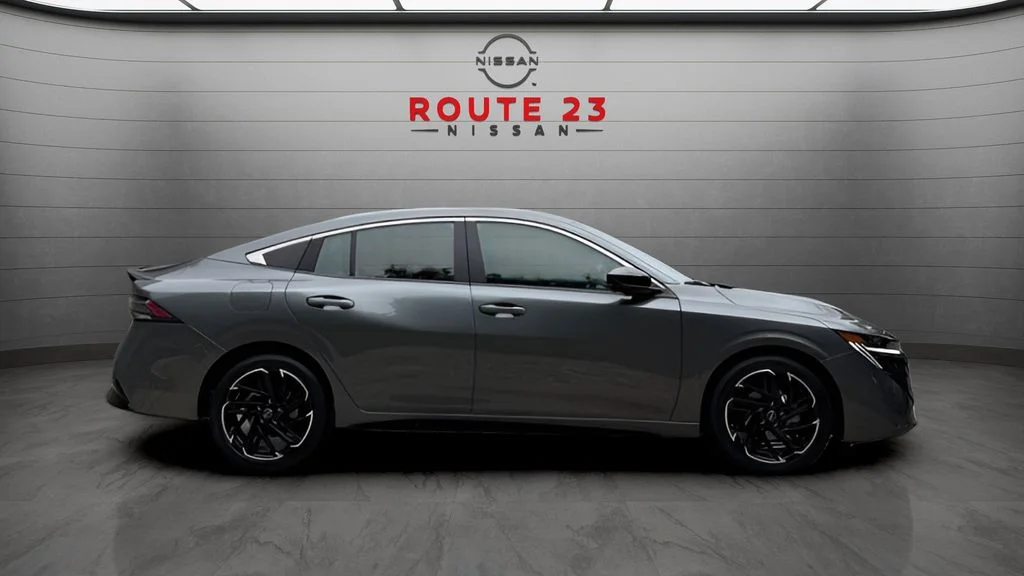 New 2026 Gray Nissan SR image 4