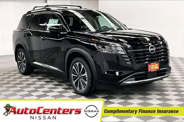 2026 Nissan Pathfinder Platinum 4WD's photo
