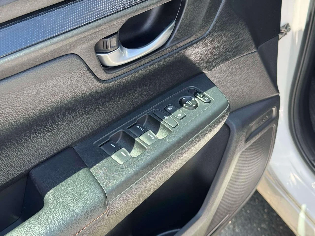 2023 Honda CR-V Sport - Photo 21
