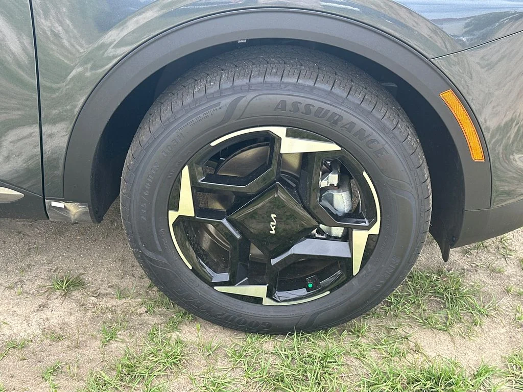 New 2026 Gray Kia EX image 12