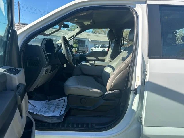 Used 2020 Oxford White Ford XL image 9