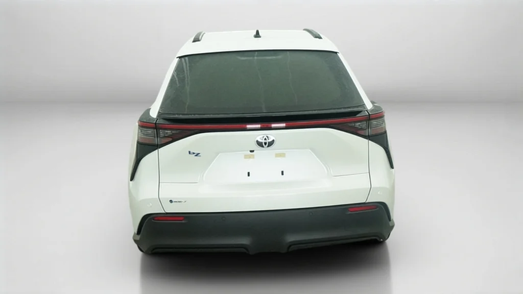 New 2027 Wind Chill Pearl Toyota XLE image 12