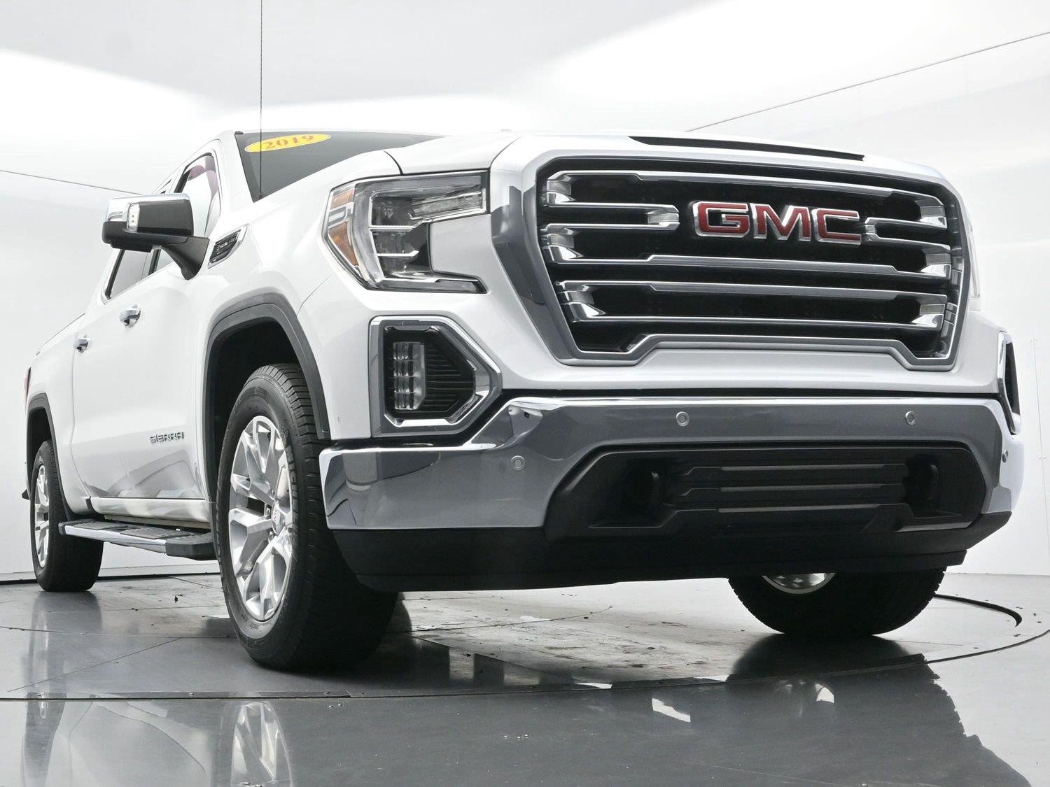 Used 2019 Summit White GMC SLT image 49