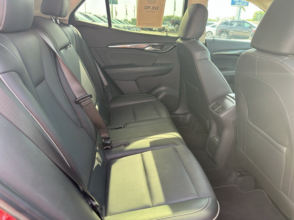 Used 2022  Buick Essence image 33