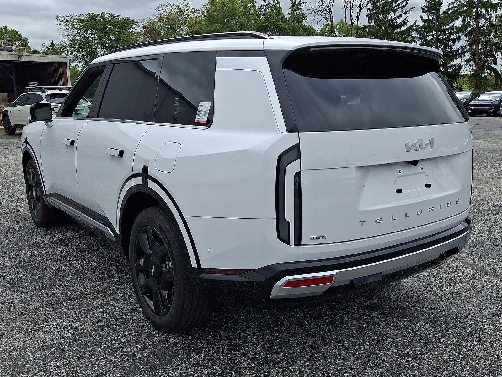 New 2027 White Kia SX Prestige image 5