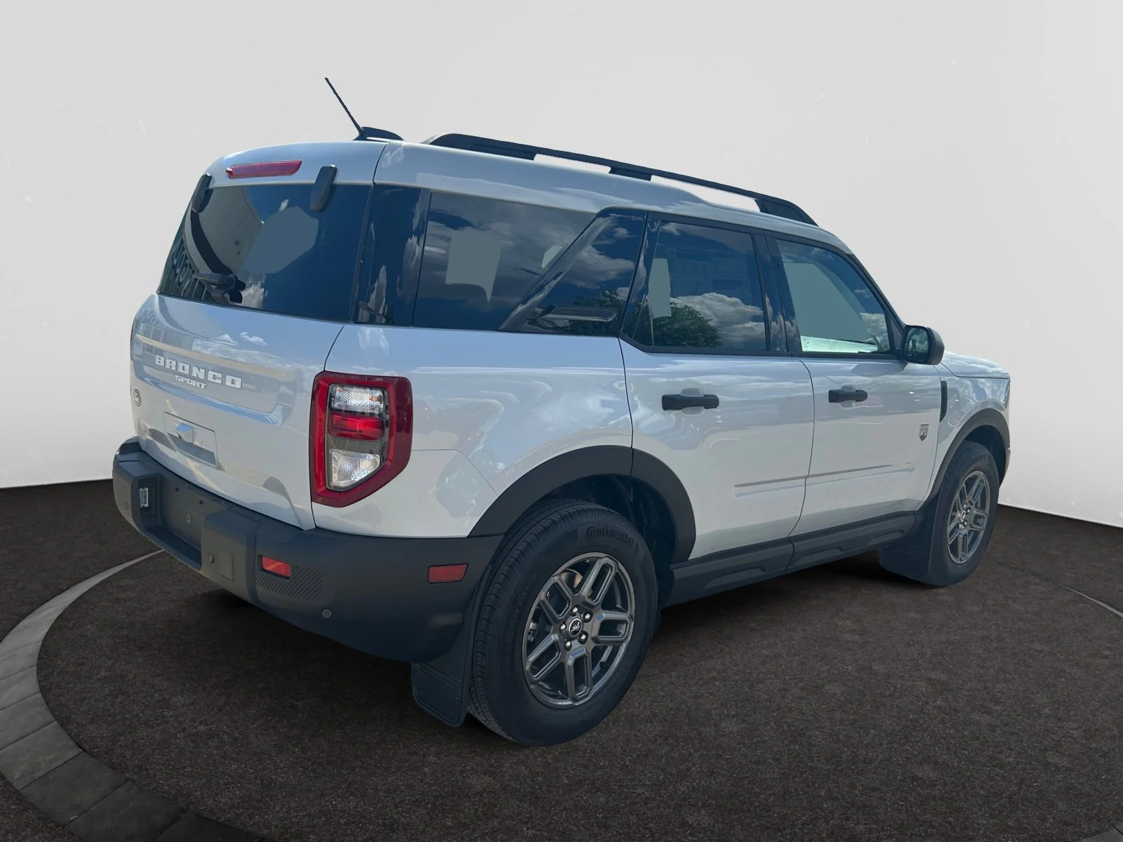 New 2026 Space White Metallic Ford Big Bend image 5
