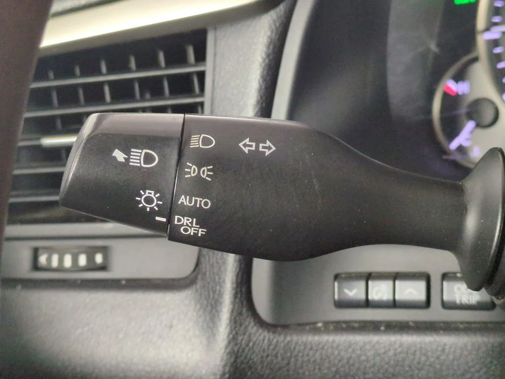2021 Lexus RX 350 - Photo 30