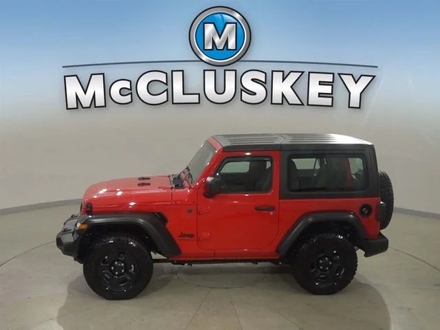 Used 2025 Red Jeep Sport image 31