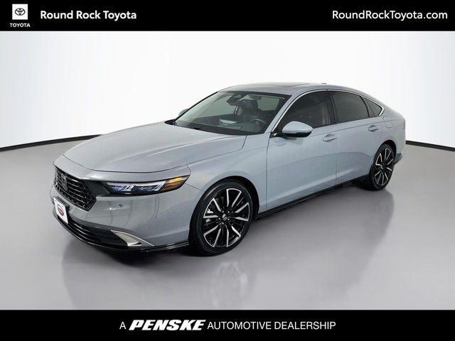 Pre-Owned 2023 Honda Accord Hybrid Touring